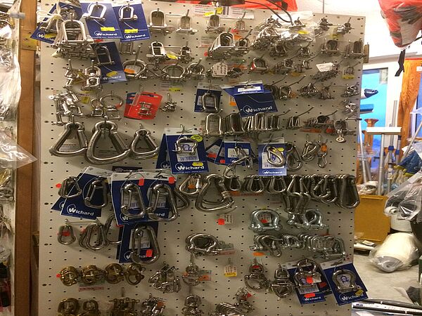 Schäkel, Karabiner . . .